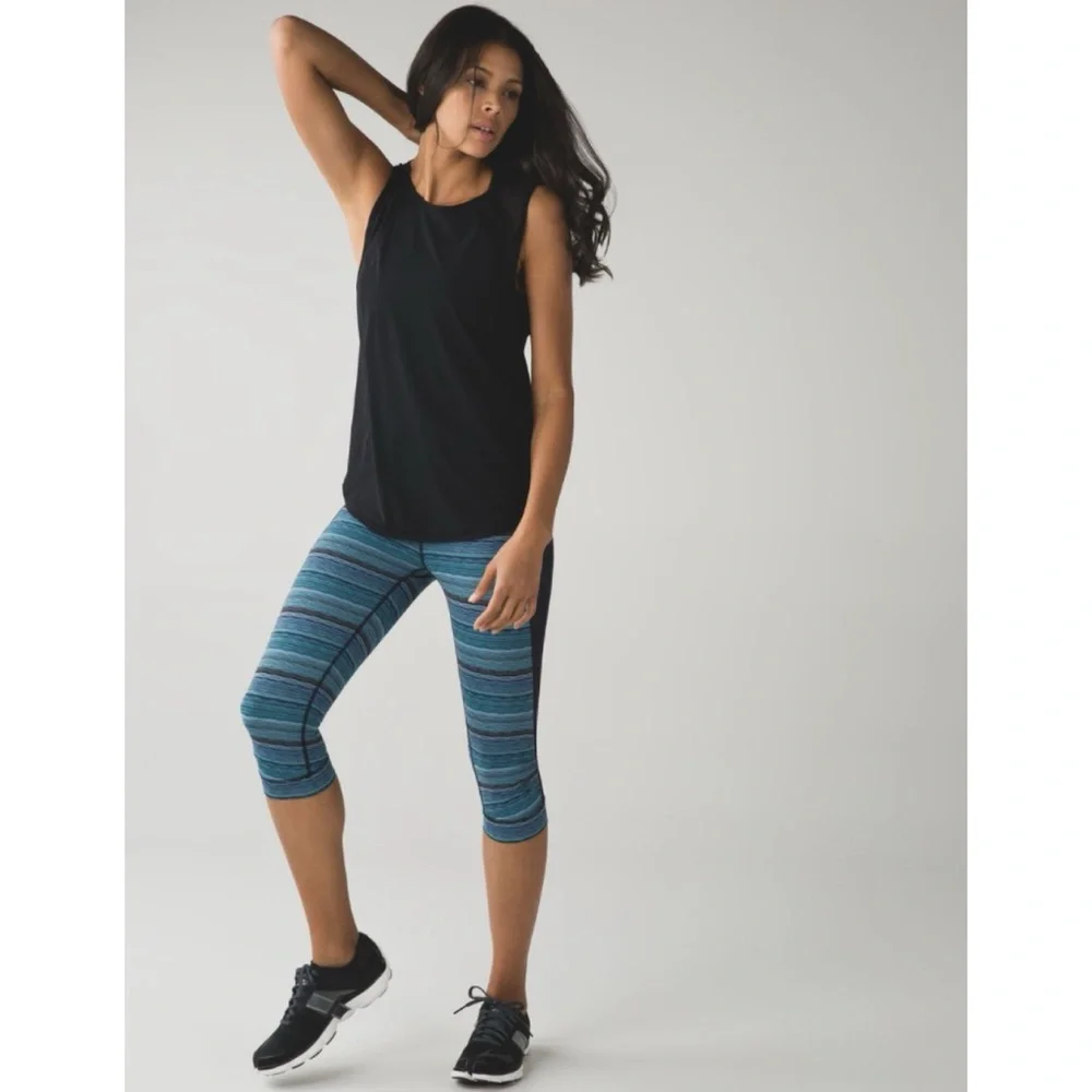 Lululemon Stop At Nothing Crop Space Dye Twist Naval Blue Peacock Blue 4